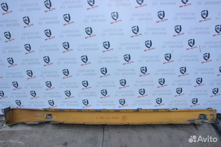 Накладка на правый порог Mercedes CL-Class C140