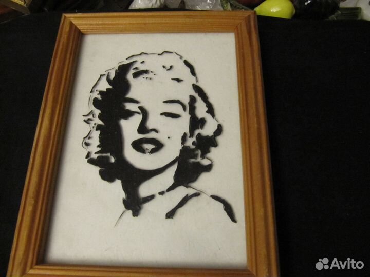 Картина на стекле Мэрилин Монро