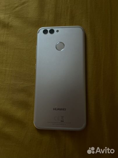 HUAWEI Nova 2, 4/64 ГБ