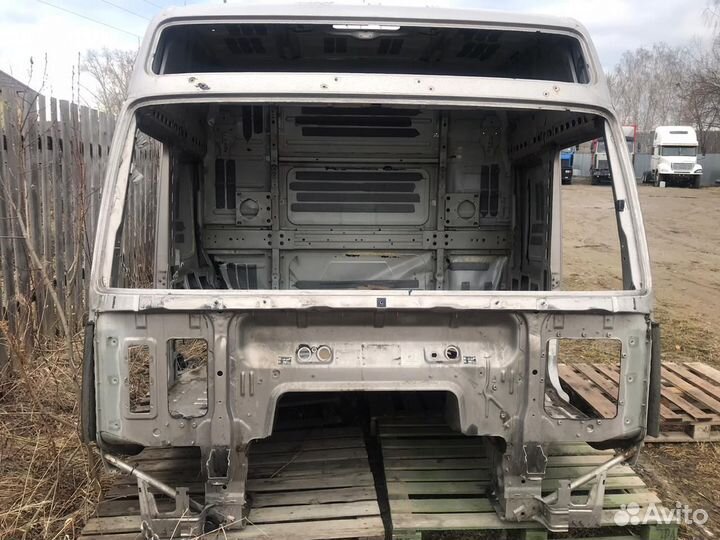 Продам кабину Вольво FH13 2012 г.в