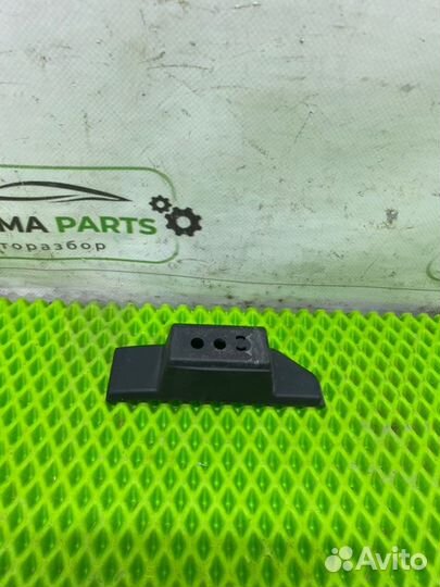 Ручка крышки багажника Renault Koleos 2.5 2019