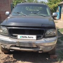 Ford Expedition 5.4 AT, 2001, 180 000 км