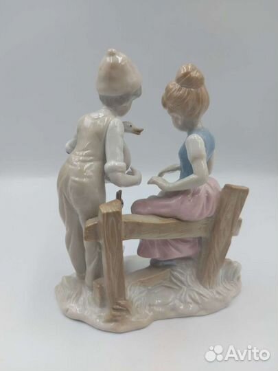 Винтажная статуэтка 