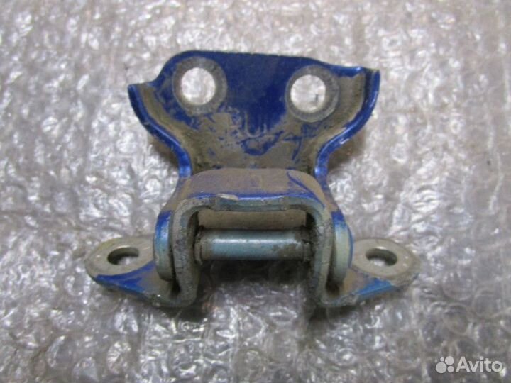 Петля двери задней левой верхняя Chevrolet Aveo (T