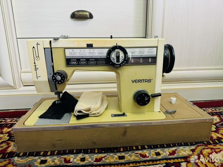 Швейная машина veritas