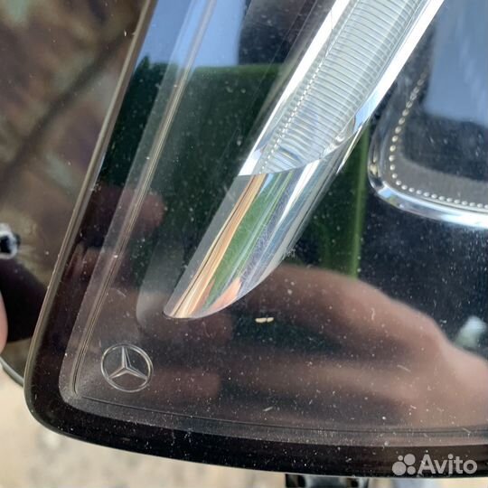 Фара левая Mercedes W213