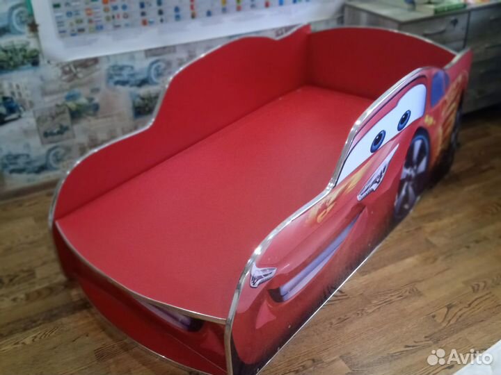 Кровать-машина Маккуин