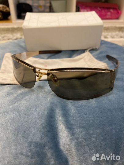 Солнечные очки gucci