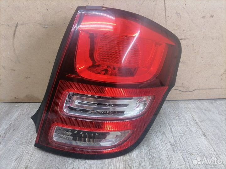 Фонарь задний задний правый Citroen C3 A51 EP3