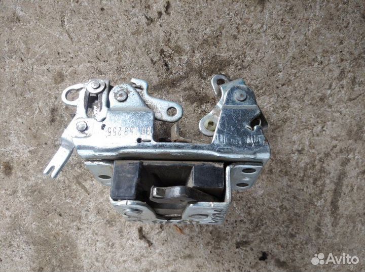 Замок двери задний правый Daewoo Nexia 1995-2016