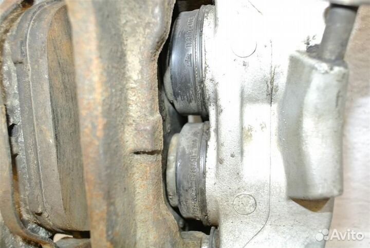 Суппорт передний правый Audi A8 D4 4H 2010-2018