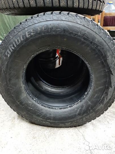 Bridgestone Blizzak Spike-02 SUV 265/70 R16 112T