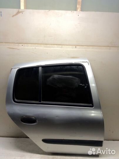 Дверь задняя правая Renault Symbol