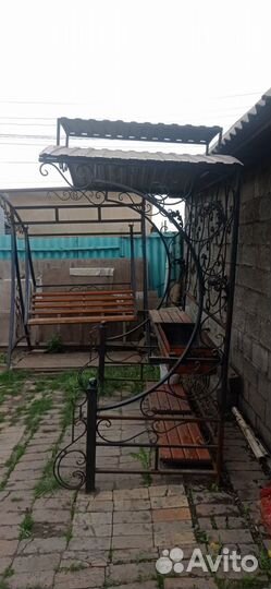 Продам качелю и мангал набором