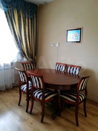 Дом 250 м² на участке 7 сот.