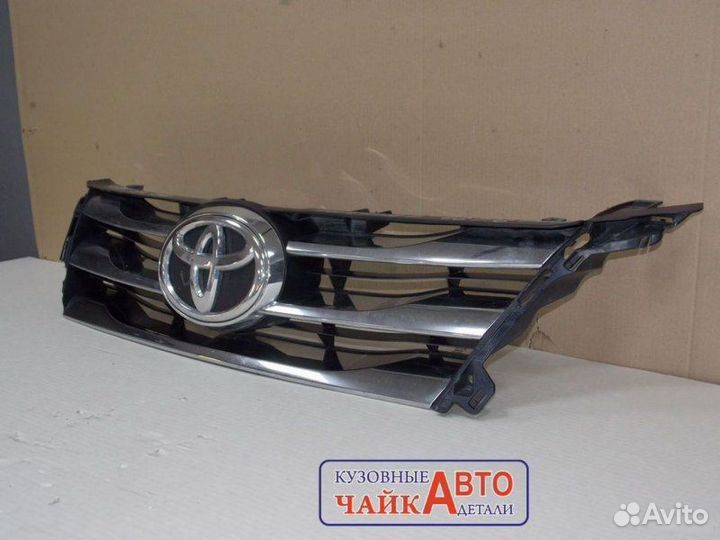 Решетка радиатора Toyota Fortuner 2 160 2015-2020