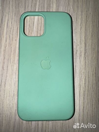 Чехол на iPhone 12