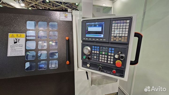 Токарный станок jsway CFG46