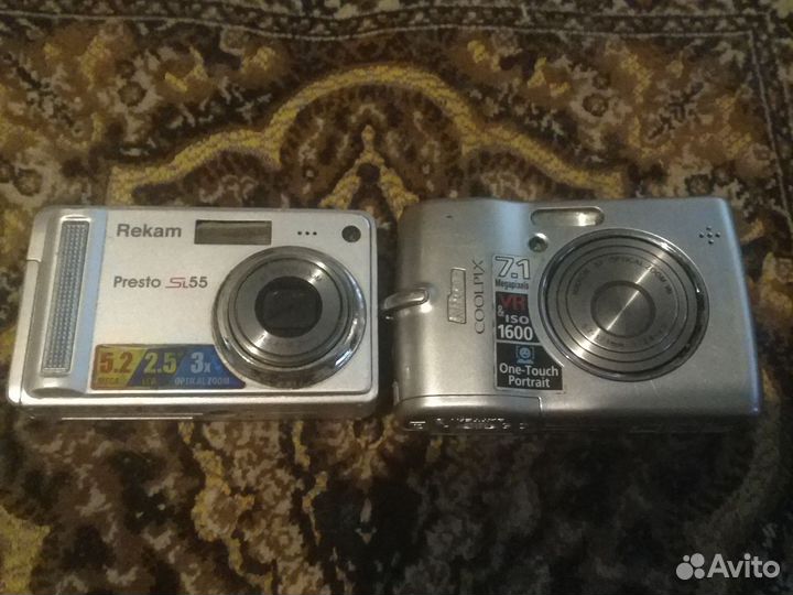 Компактный фотоаппарат nikon