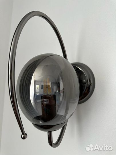 Люстры и светильники