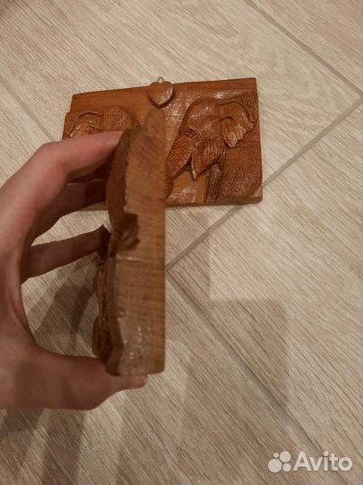 Резные панно картины из дерева. Тайланд