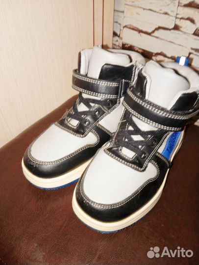 Ботинки демисезонные