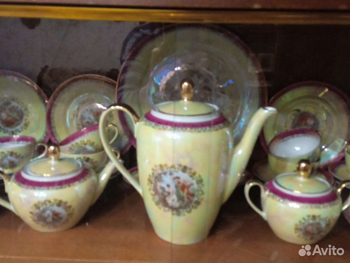 Сервиз столово-чайный на 12 персон