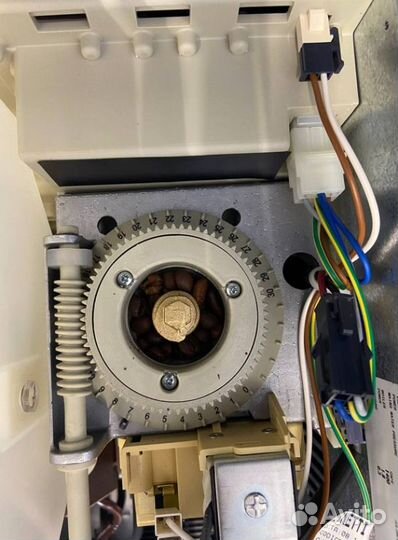 Кофейня самообслуживания Saeco Phedra бу после то