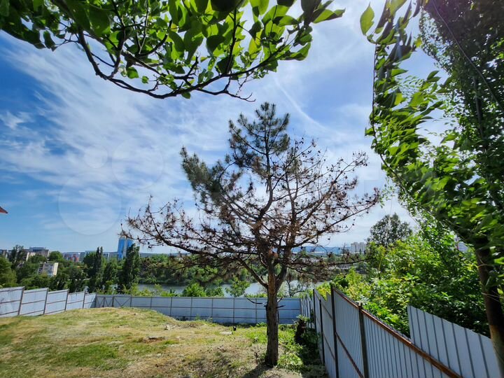 Дом 200 м² на участке 10 сот.