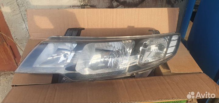 Бу UP-GF19 Kia OE фара левый передняя kia cerato