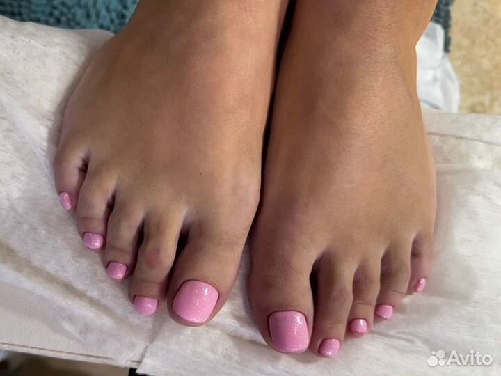 Педикюр с покрытием гель-лак