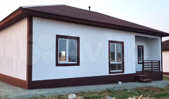 Коттедж 109 м² на участке 7,5 сот.