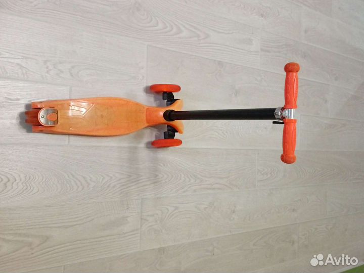 Самокат детский трехколесный светящиеся колеса