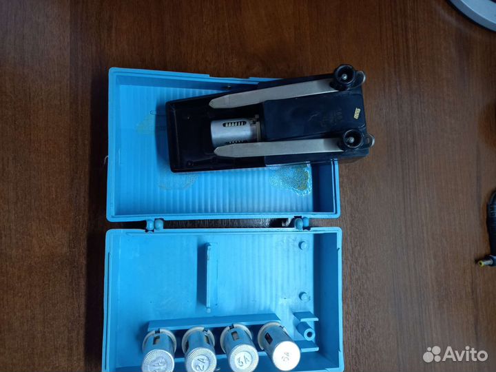 Вольтметр аккумуляторный М2033 (нагрузочная вилка)