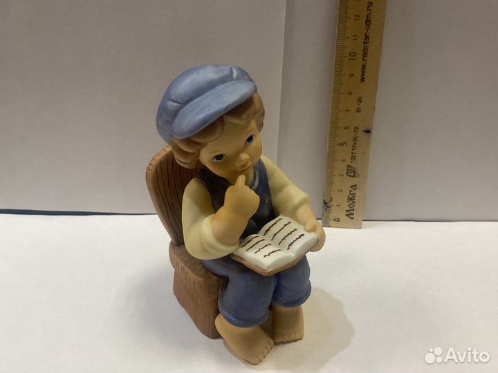 Статуэтки Regal