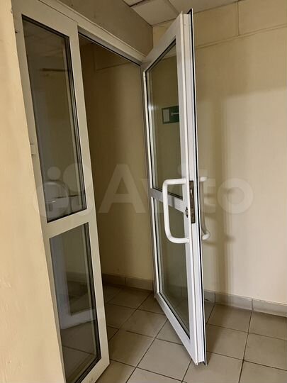 Помещения свободного назначения, 15.5 и 12 м²