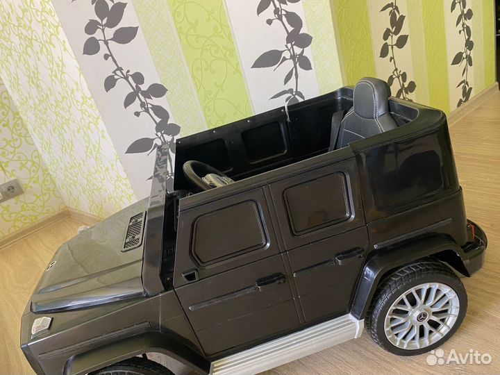 Детский электромобиль