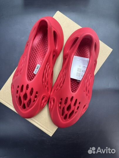 Adidas Yeezy Foam Vermillion