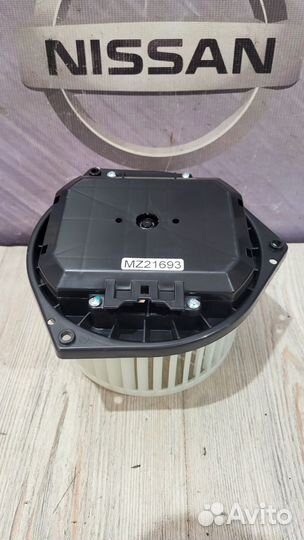 Вентилятор мотор печки отопителя Nissan teana J32