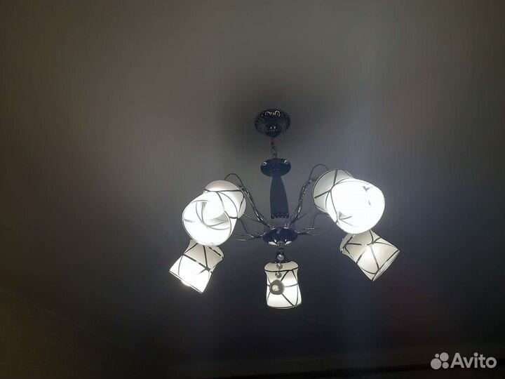 Люстра 5 рожковая