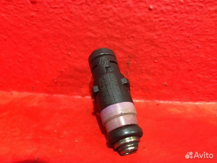 Форсунка Renault Scenic 2 K4M812 2005