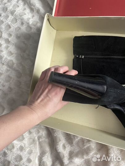 Зимние женские сапоги 38