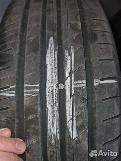 Yokohama BluEarth AE50 215/65 R17