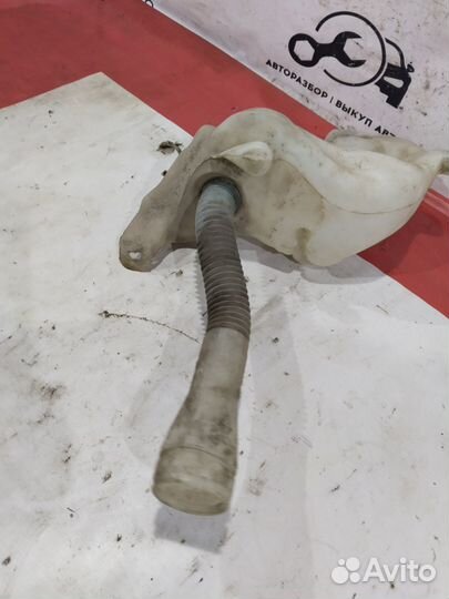 Бачок омывателя Peugeot 307