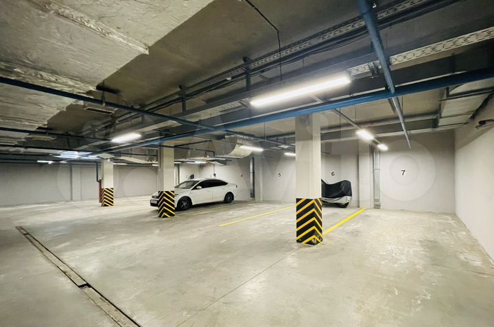 Машиноместо, 18 м²