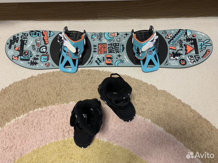Сноуборд 100 с креплениями и ботинками 29 burton