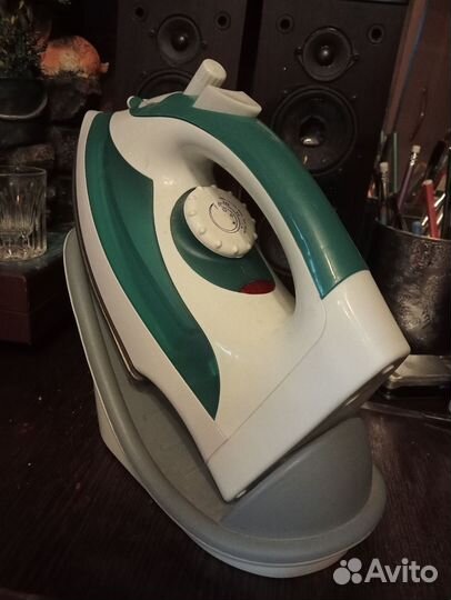 Утюг беспроводной