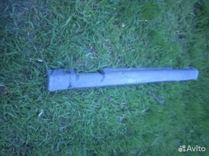 Правый порог ниссан скайлайн 35