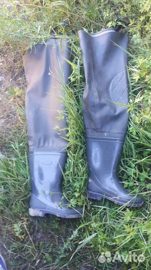 Болотные сапоги 35р