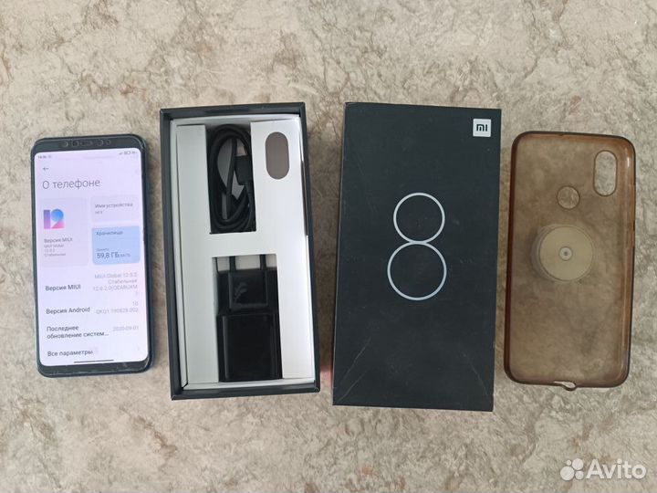 Xiaomi Mi 8, 6/64 ГБ